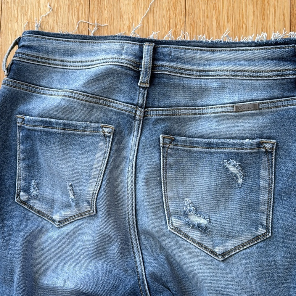 KanCan Distressed Ankle Jeans in Medium Blue - Picture 6 of 7